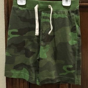 GAP Cameo shorts